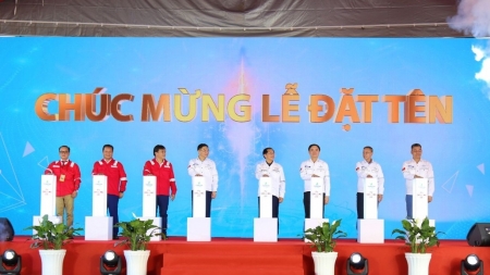 PV Drilling tổ chức Lễ đặt tên giàn khoan tự nâng PV DRILLING VIII