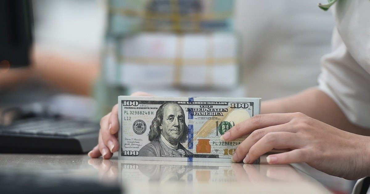 Điểm tin ngân hàng ngày 20/8: Tỷ giá ngân hàng chạm mốc kỷ lục mới Điểm tin ngân hàng ngày 20/8: Tỷ giá ngân hàng chạm mốc kỷ lục mới