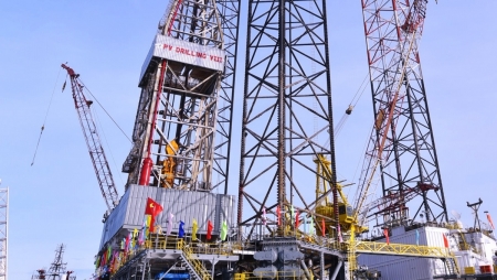 Giàn PV DRILLING VIII thực hiện chiến dịch khoan tại mỏ Kình Ngư Trắng