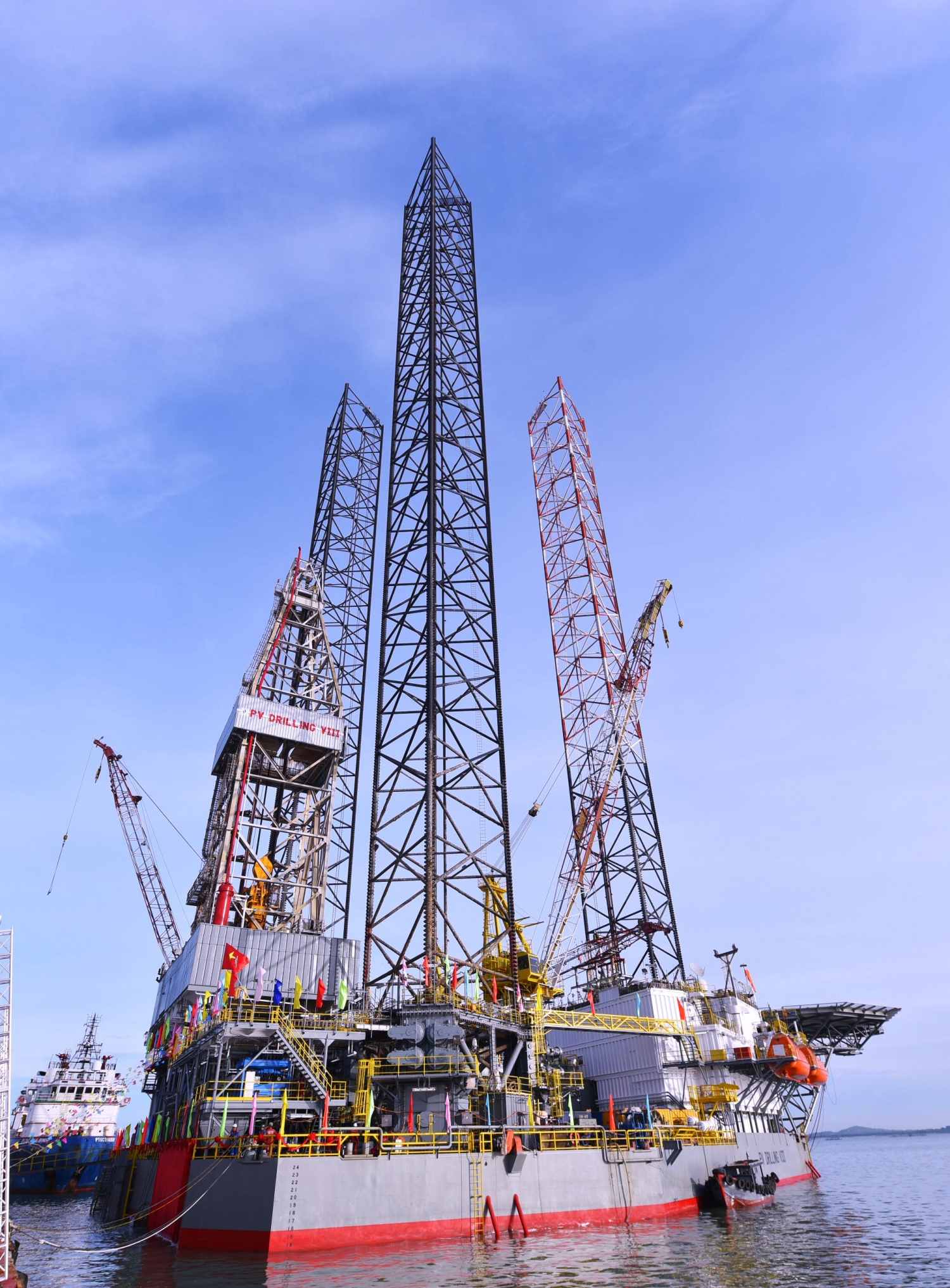 Giàn khoan tự nâng PV DRILLING VIII 