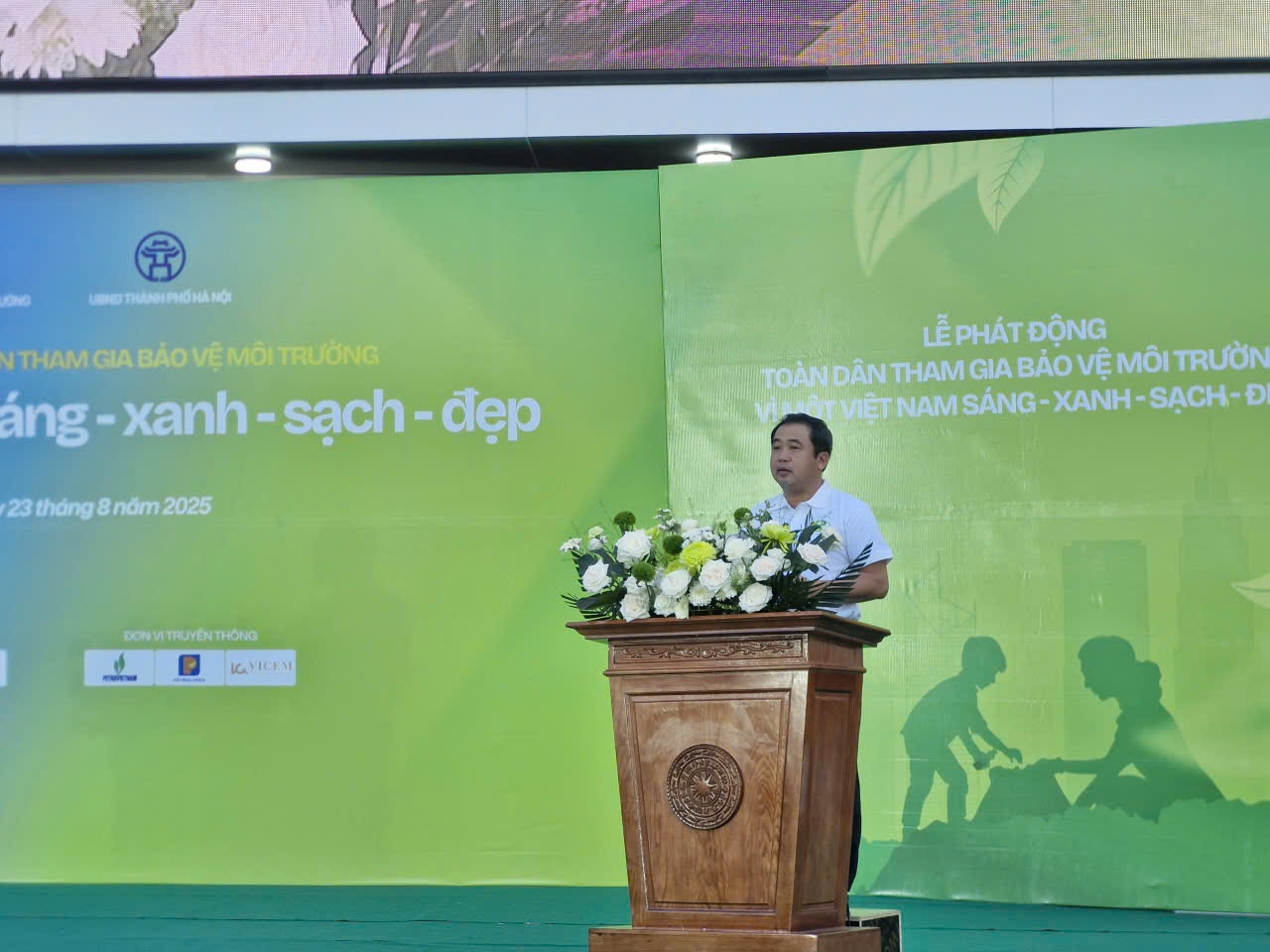 Phát động phong trào “Toàn dân tham gia bảo vệ môi trường vì một Việt Nam sáng - xanh - sạch - đẹp”