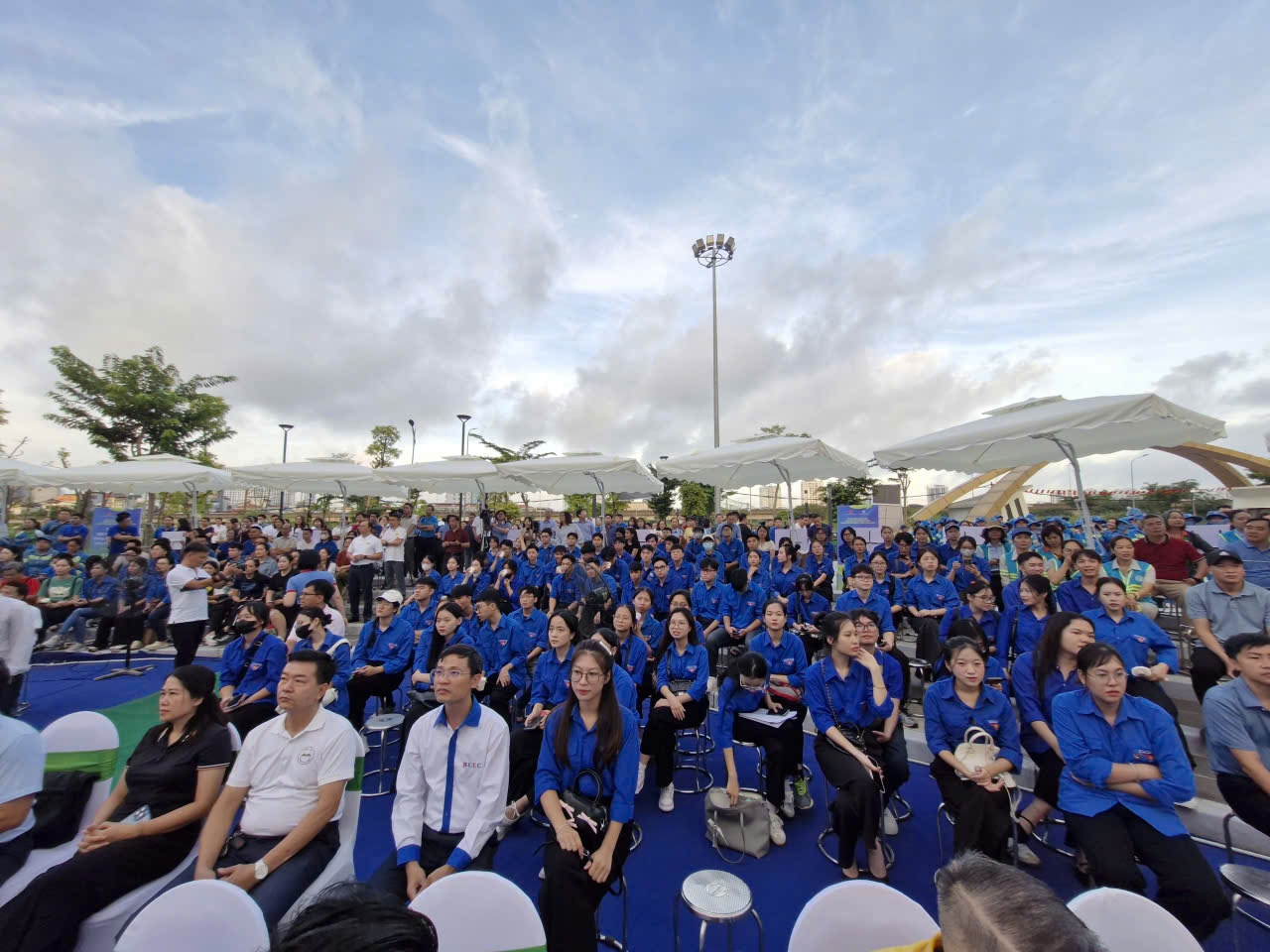 Phát động phong trào “Toàn dân tham gia bảo vệ môi trường vì một Việt Nam sáng - xanh - sạch - đẹp”