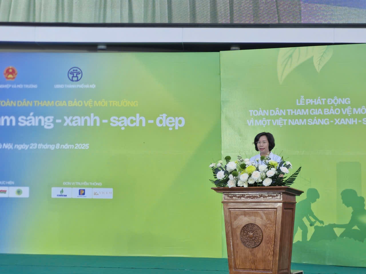 Phát động phong trào “Toàn dân tham gia bảo vệ môi trường vì một Việt Nam sáng - xanh - sạch - đẹp”