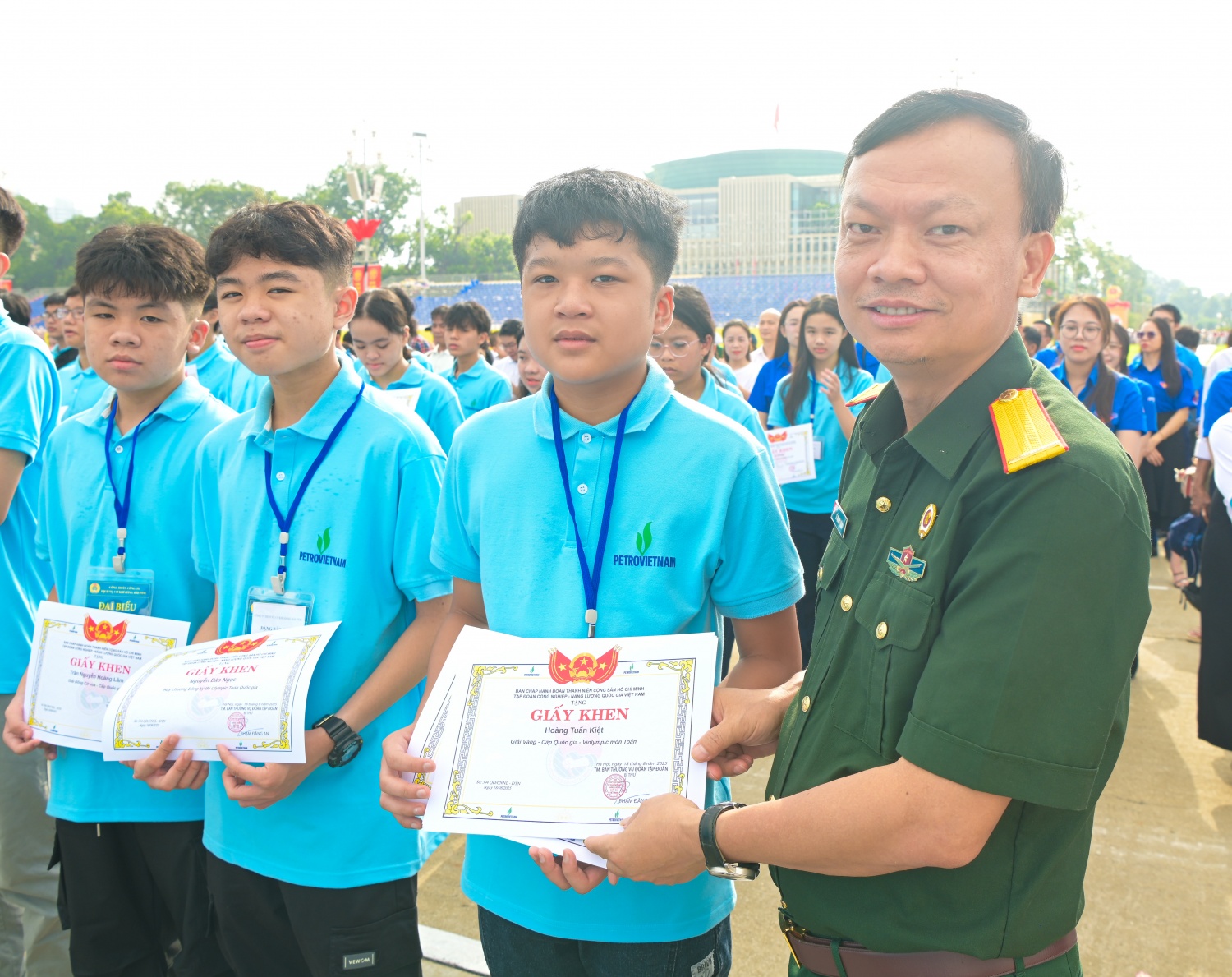 Lê Quang Toán – Phó Chủ tịch Thường trực Hội CCB Tập đoàn Lê Quang Toán – Phó Chủ tịch Thường trực Hội CCB Tập đoàn