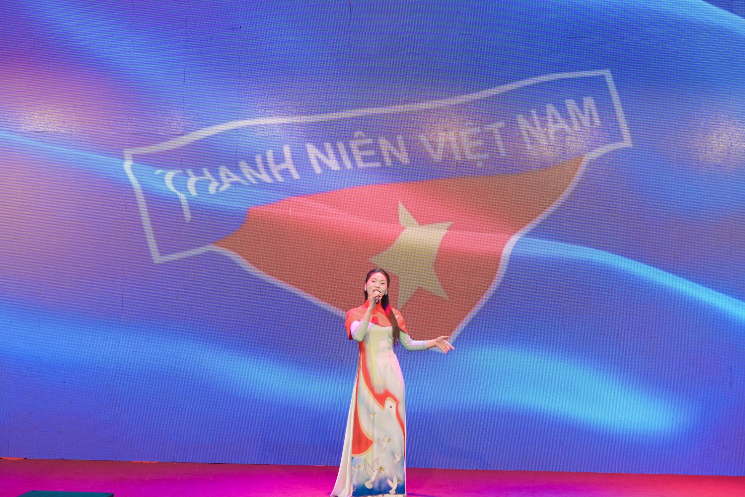 Chiến dịch Thanh niên tình nguyện hè 2025: Hành trình của niềm tin và khát vọng tuổi trẻ Petrovietnam