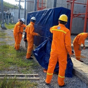 Ngành điện khẩn trương ứng phó bão Kajiki, bảo đảm vận hành an toàn hệ thống điện quốc gia