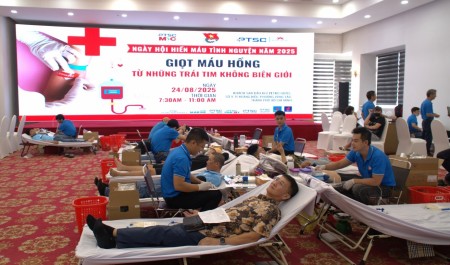 Ngày hội hiến máu tình nguyện tuổi trẻ PTSC M&C và các đơn vị: “Giọt máu hồng từ những trái tim không biên giới”
