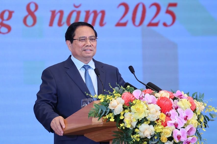 Petrovietnam nhận Bằng khen của Thủ tướng trong phong trào thi đua xóa nhà tạm, nhà dột nát Petrovietnam nhận Bằng khen của Thủ tướng trong phong trào thi đua xóa nhà tạm, nhà dột nát