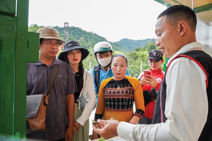Chuyện về những người soi sâm