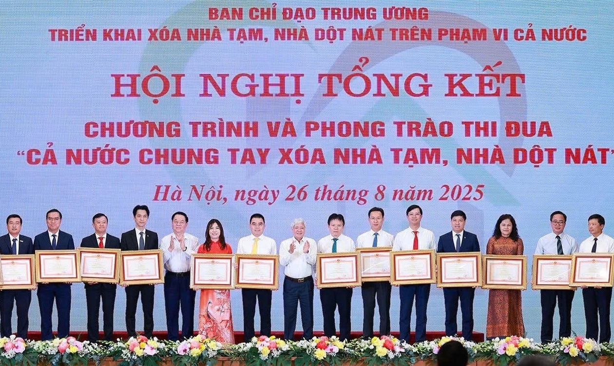 Thủ tướng Chính phủ biểu dương BIDV trong công tác xóa nhà tạm, nhà dột nát
