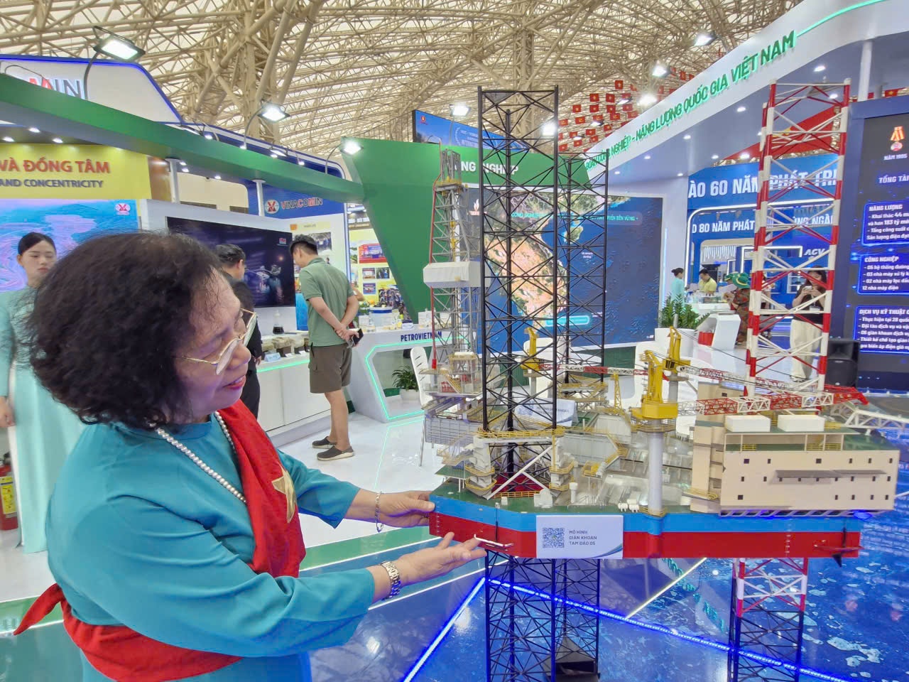 Petrovietnam tại Triển lãm Thành tựu đất nước: Niềm tự hào Hành trình 