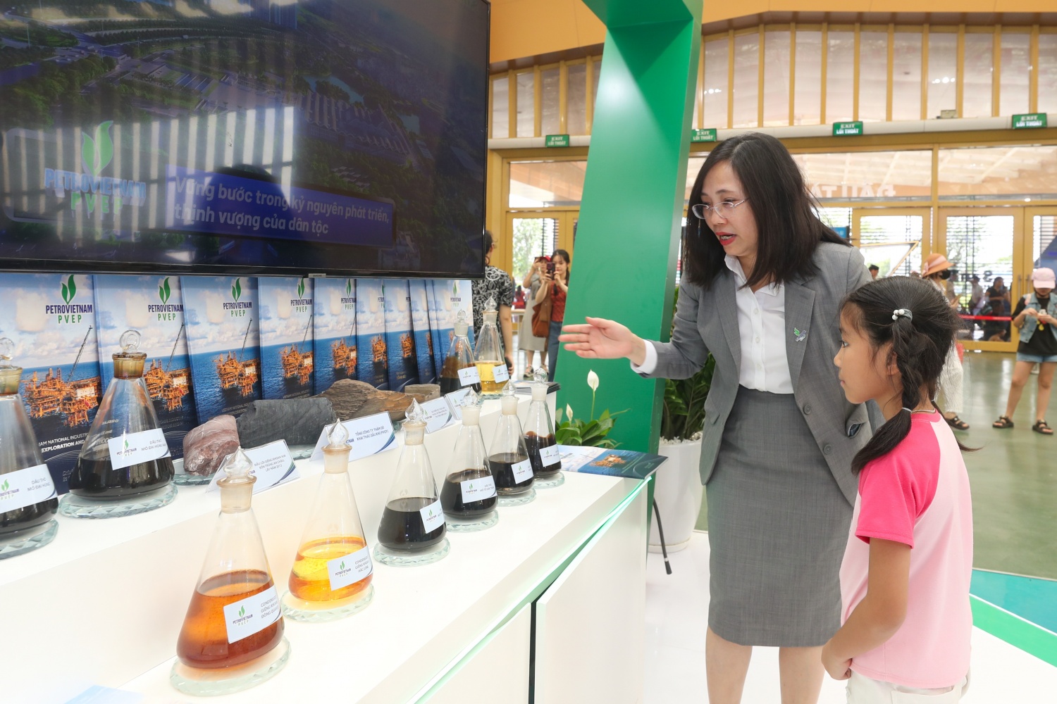 Petrovietnam tại Triển lãm Thành tựu đất nước: Niềm tự hào Hành trình 