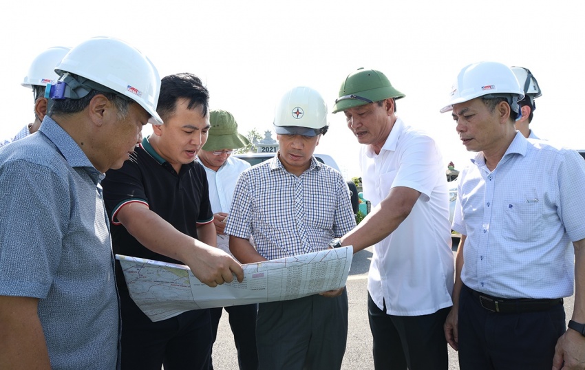 Lãnh đạo EVNNPT kiểm tra tiến độ Dự án đường dây 500kV Hải Phòng - Thái Bình