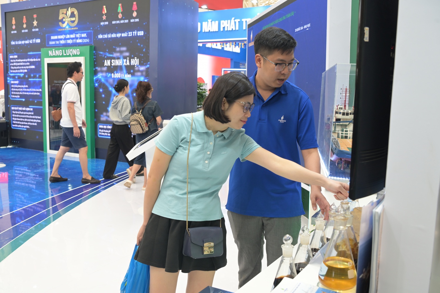 PVEP tại Triển lãm thành tựu đất nước: Dấu ấn kiên định trên hành trình đi tìm lửa PVEP tại Triển lãm thành tựu đất nước: Dấu ấn kiên định trên hành trình đi tìm lửa