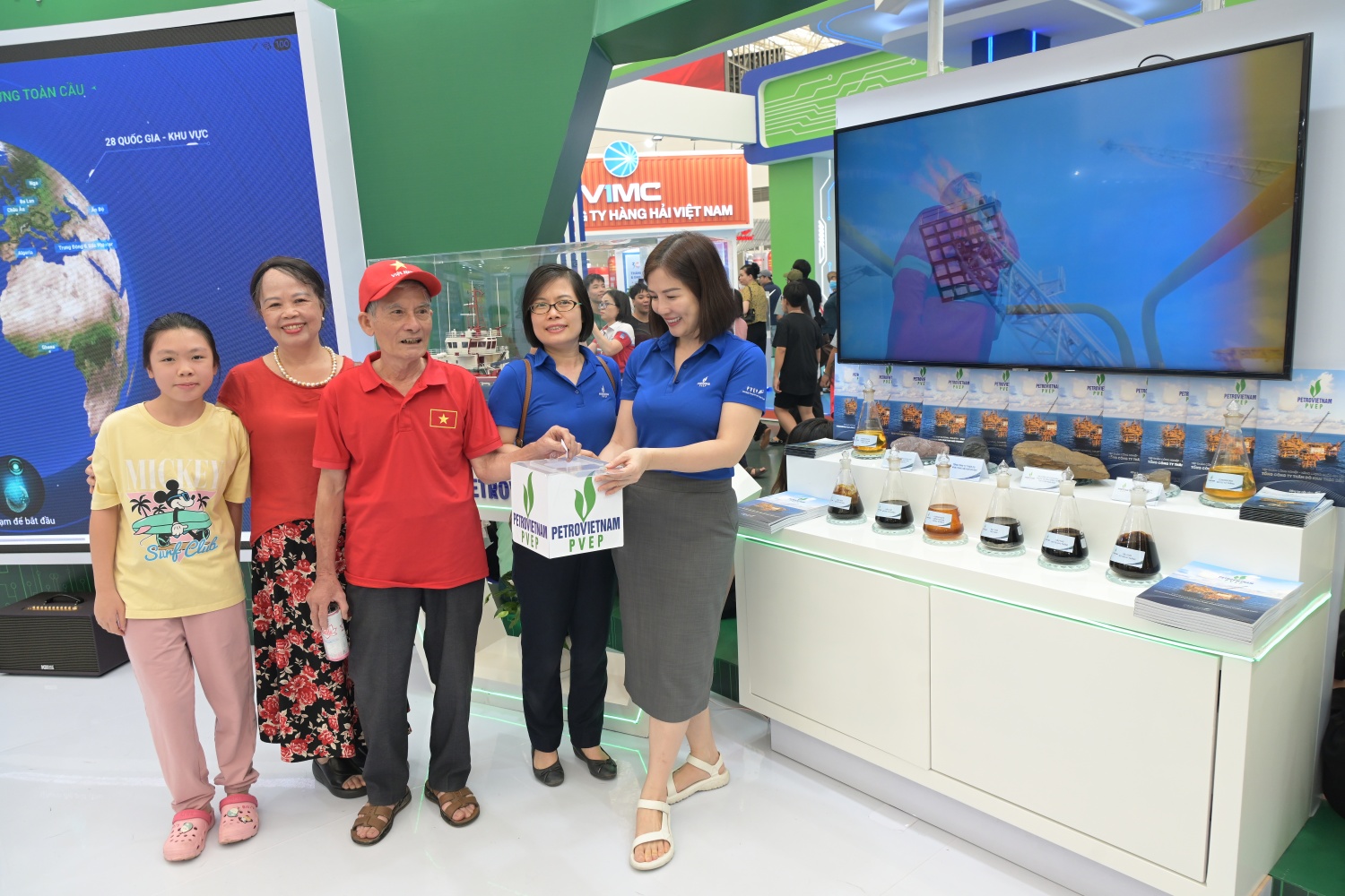 PVEP tại Triển lãm thành tựu đất nước: Dấu ấn kiên định trên hành trình đi tìm lửa PVEP tại Triển lãm thành tựu đất nước: Dấu ấn kiên định trên hành trình đi tìm lửa