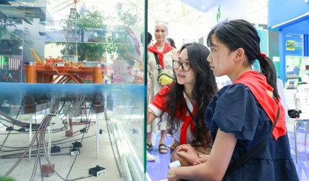 PVEP tại Triển lãm Thành tựu đất nước: Dấu ấn trên hành trình đi tìm lửa