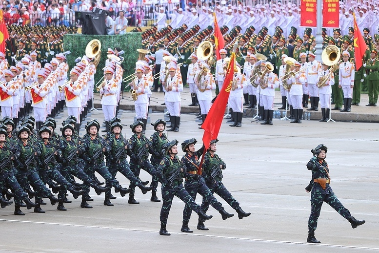 Lễ Tổng duyệt chương trình diễu binh, diễu hành kỷ niệm 80 năm Quốc khánh 2/9 TỔNG THUẬT: Lễ Tổng duyệt chương trình diễu binh, diễu hành kỷ niệm 80 năm Quốc khánh 2/9