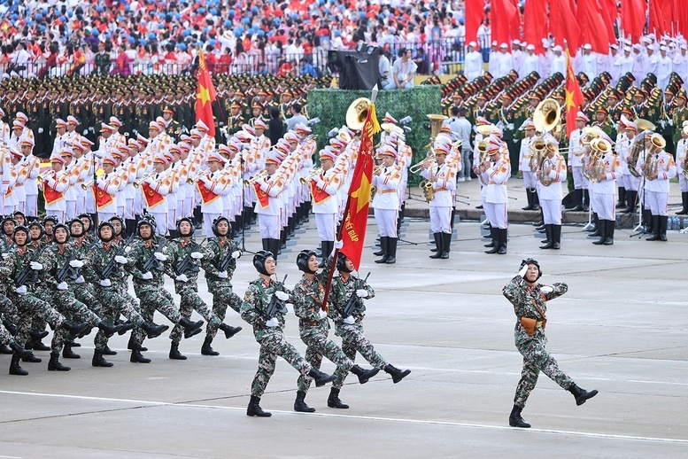 Lễ Tổng duyệt chương trình diễu binh, diễu hành kỷ niệm 80 năm Quốc khánh 2/9 TỔNG THUẬT: Lễ Tổng duyệt chương trình diễu binh, diễu hành kỷ niệm 80 năm Quốc khánh 2/9