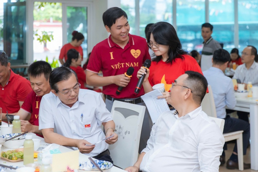 PTSC Marine kỷ niệm 80 năm Quốc khánh và 50 năm thành lập Petrovietnam PTSC Marine kỷ niệm 80 năm Quốc khánh và 50 năm thành lập Petrovietnam