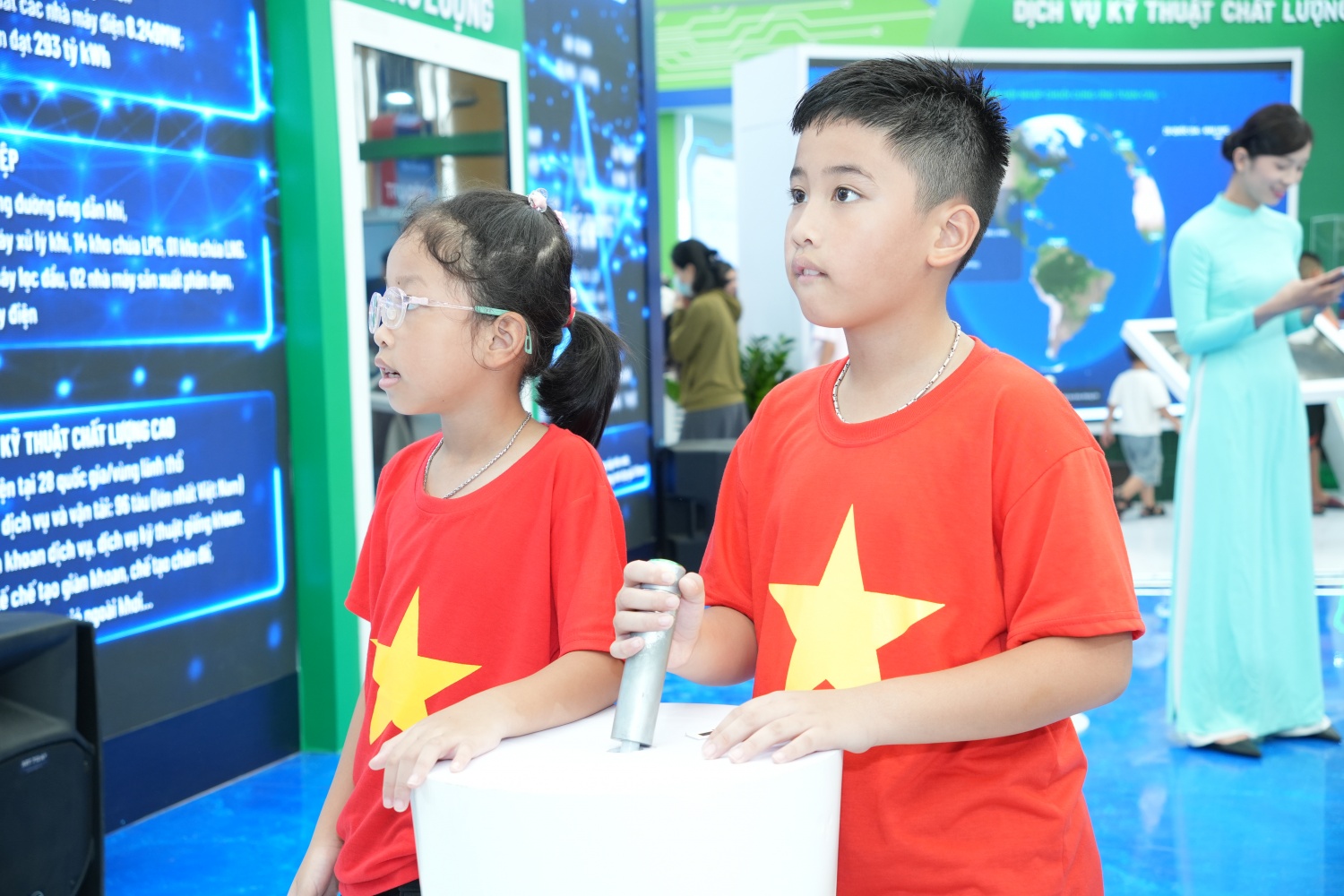 Đi trẩy hội non sông