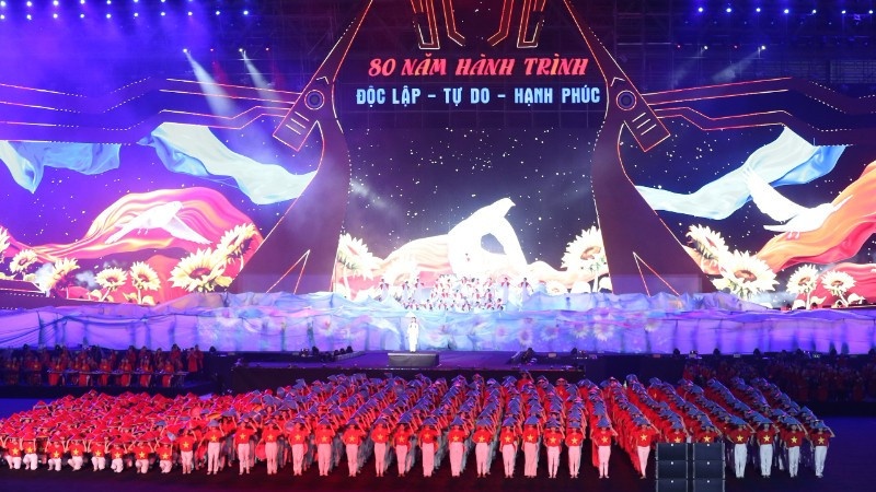 Ngân vang giai điệu tự hào  Ngân vang giai điệu tự hào
