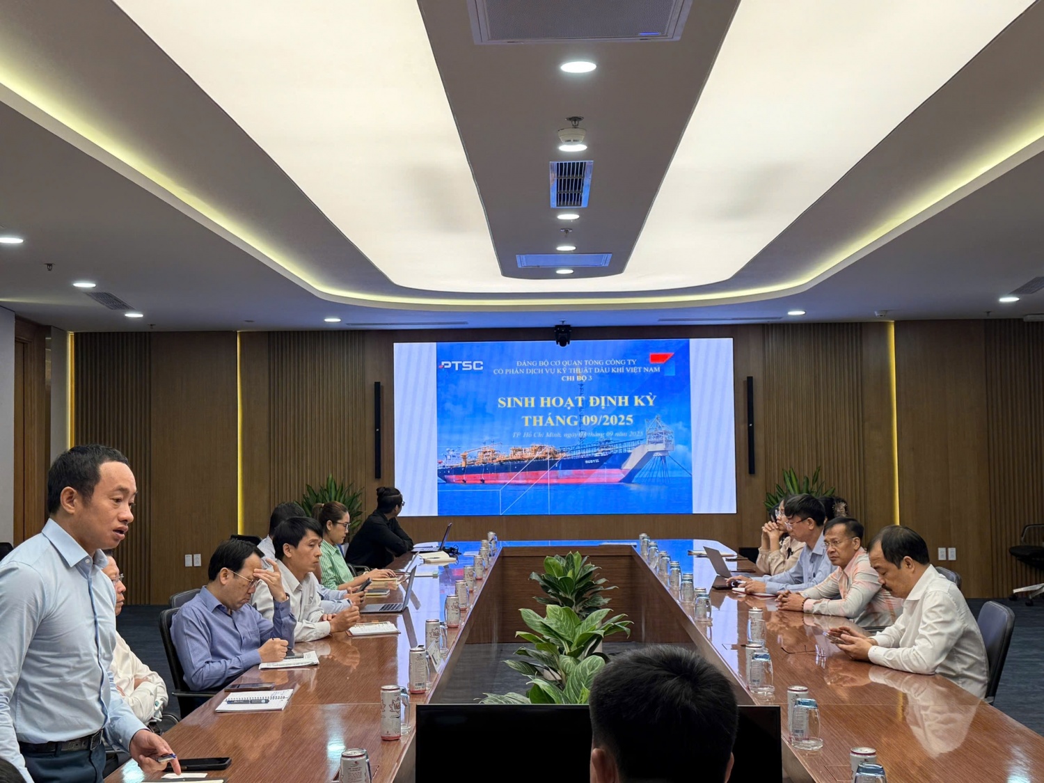 PTSC triển khai Chỉ thị 50: Đổi mới sinh hoạt Chi bộ, nâng cao sức mạnh tổ chức Đảng