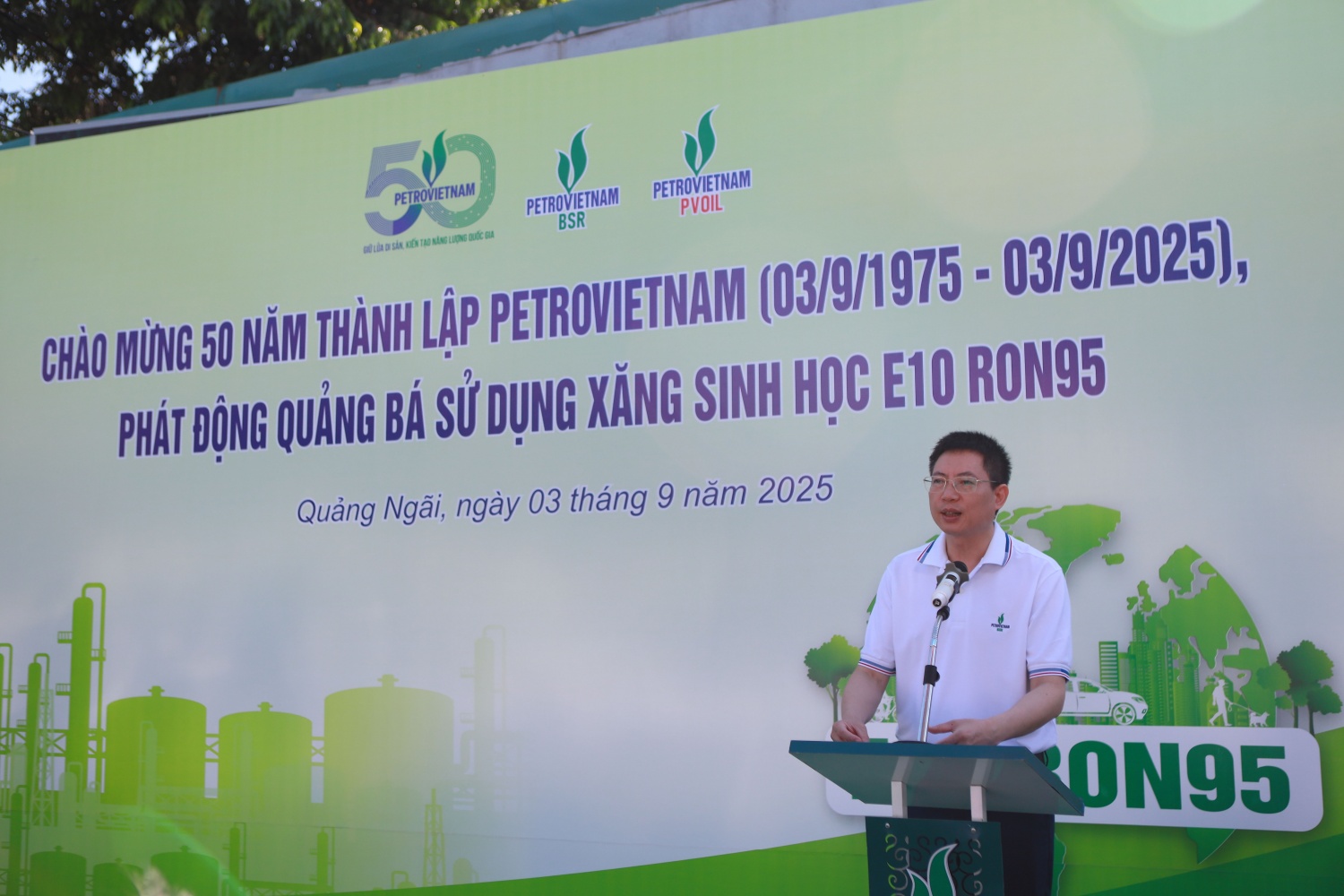 Ông Mai Tuấn Đạt - Phó Tổng Giám đốc BSR nhấn mạnh ý nghĩa về hoạt động quảng bá sử dụng xăng sinh học E10 RON 95.