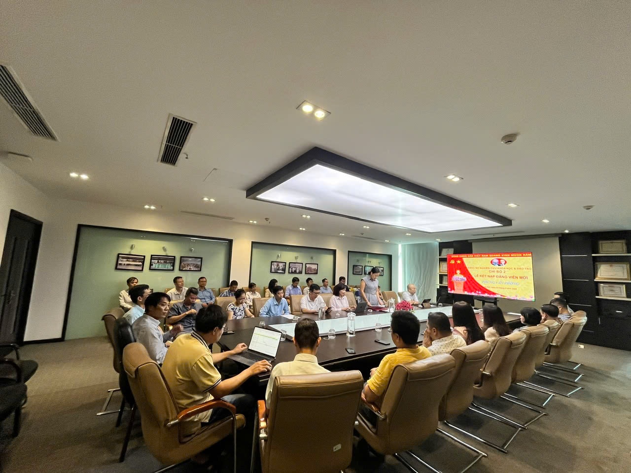 Đảng bộ Nghiên cứu Khoa học và Đào tạo đổi mới và nâng cao chất lượng sinh hoạt chi bộ Đảng bộ Nghiên cứu Khoa học và Đào tạo đổi mới và nâng cao chất lượng sinh hoạt chi bộ
