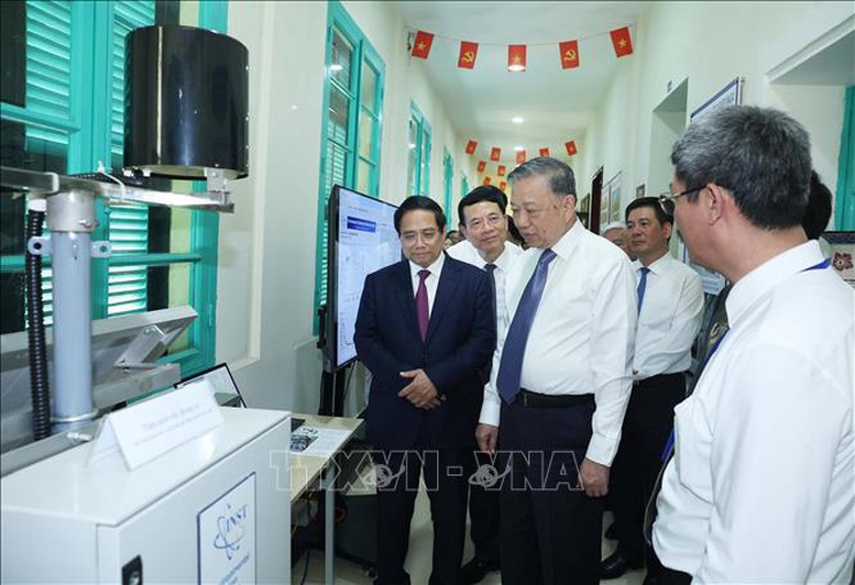 Tổng Bí thư Tô Lâm: Phát triển ứng dụng năng lượng nguyên tử phải là chiến lược lâu dài Tổng Bí thư Tô Lâm: Phát triển ứng dụng năng lượng nguyên tử phải là chiến lược lâu dài