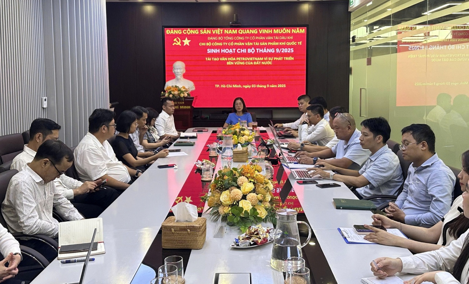 Các Chi bộ PVTrans tập trung đổi mới, tạo động lực hoàn thành mục tiêu 2025 Các Chi bộ PVTrans tập trung đổi mới, tạo động lực hoàn thành mục tiêu 2025