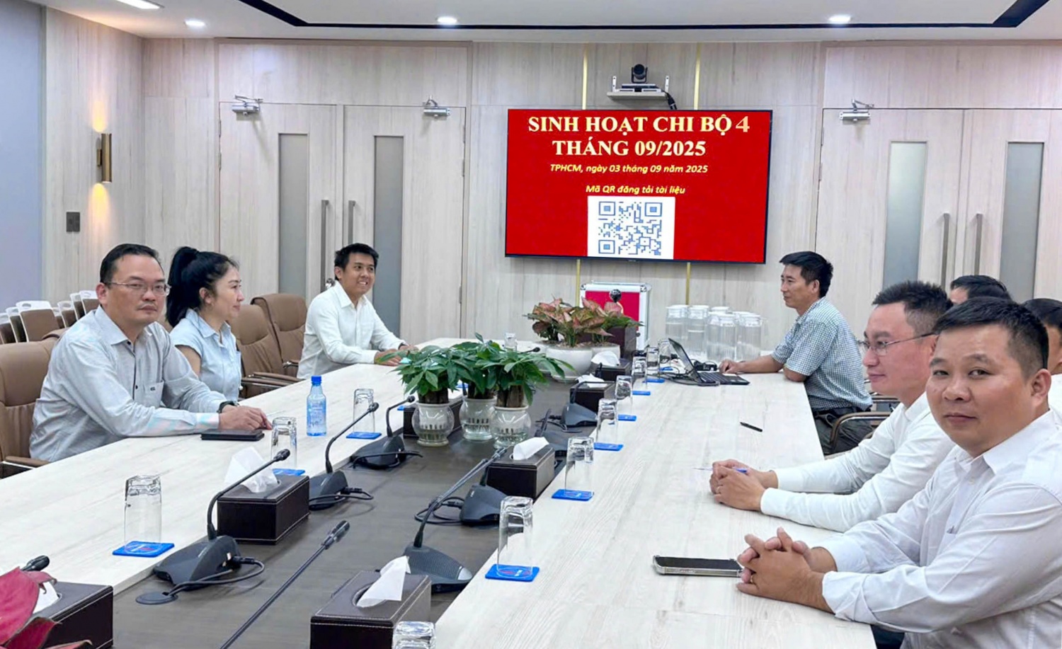 Các Chi bộ PVTrans tập trung đổi mới, tạo động lực hoàn thành mục tiêu 2025 Các Chi bộ PVTrans tập trung đổi mới, tạo động lực hoàn thành mục tiêu 2025