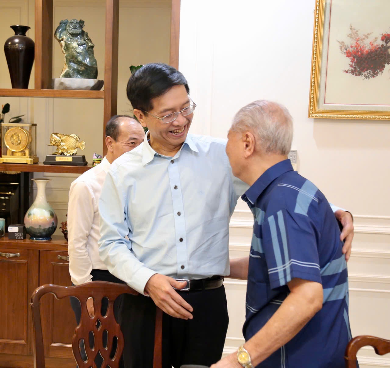 Các thế hệ người Petrovietnam hôm nay gửi lời tri ân sâu sắc tới các thế hệ lãnh đạo, người lao động qua các thời kỳ Lãnh đạo Petrovietnam tri ân sâu sắc tới các thế hệ lãnh đạo, người lao động qua các thời kỳ