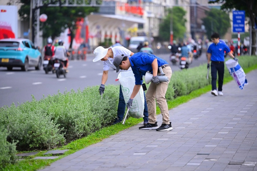 PQPOC chung tay “Làm cho thế giới sạch hơn”