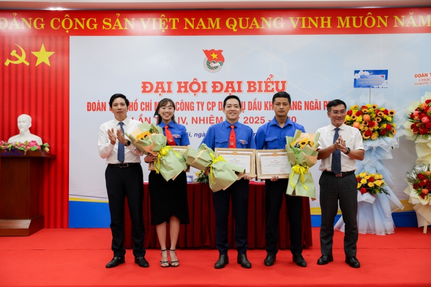 Đoàn cơ sở PTSC Quảng Ngãi: Phát huy sức trẻ, trí tuệ, khẳng định vai trò tiên phong Đoàn cơ sở PTSC Quảng Ngãi: Phát huy sức trẻ, trí tuệ, khẳng định vai trò tiên phong