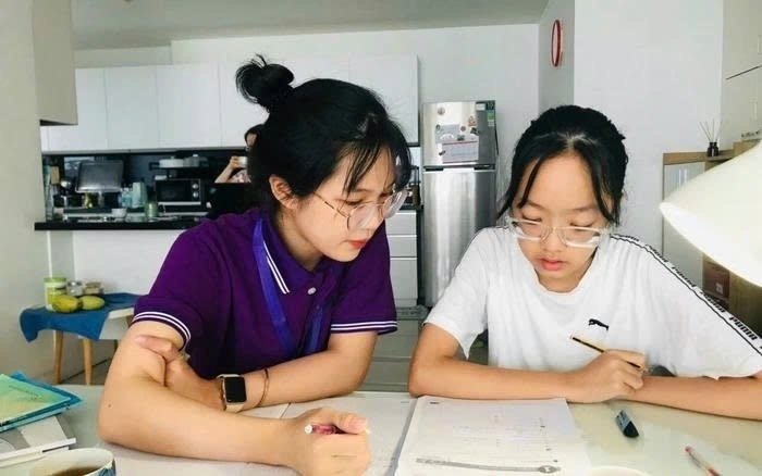 Sinh viên làm thêm: Cứu cánh tài chính hay vòng xoáy áp lực? Sinh viên làm thêm: Cứu cánh tài chính hay vòng xoáy áp lực?