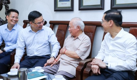 [VIDEO] Lãnh đạo Petrovietnam tri ân sâu sắc tới các thế hệ lãnh đạo, người lao động qua các thời kỳ