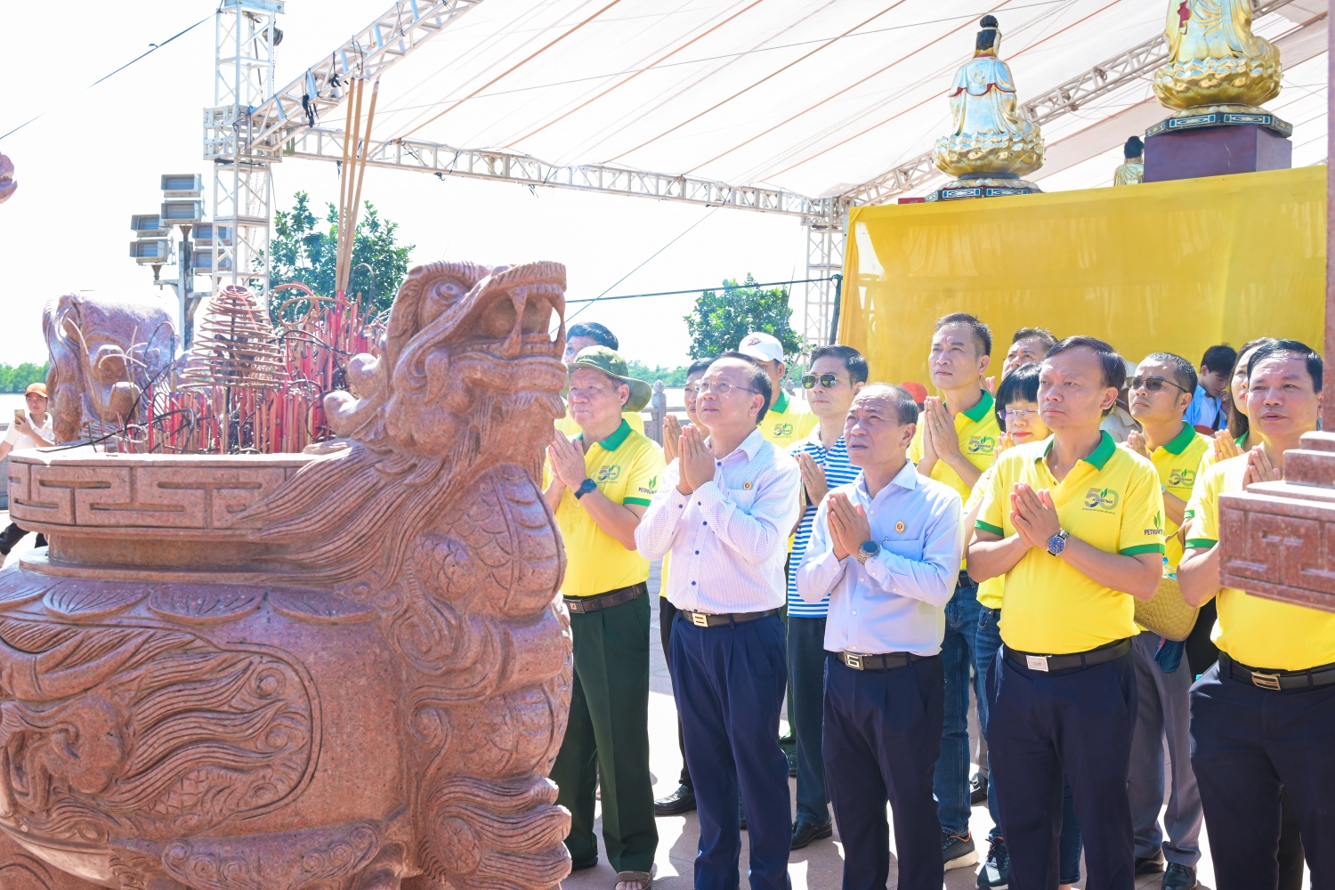 [Chùm ảnh] Hội CCB Petrovietnam tham quan Khu di tích Bạch Đằng Giang, ôn lại lịch sử hào hùng dân tộc