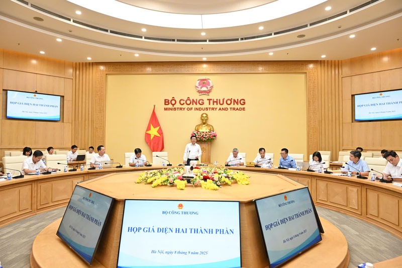 Bộ Công Thương đề xuất lộ trình áp dụng giá điện hai thành phần từ năm 2026