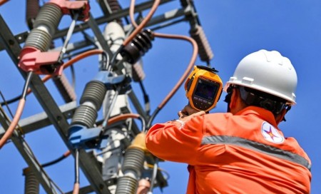 Bộ Công Thương đề xuất lộ trình áp dụng giá điện hai thành phần từ năm 2026