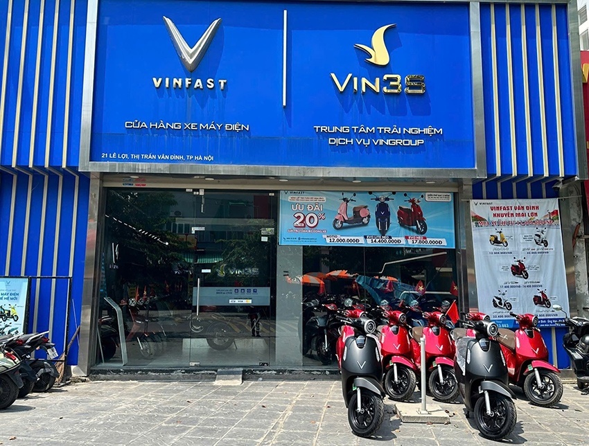 Bán 700 xe mỗi tháng, chủ sở hữu 10 cửa hàng xe máy điện VinFast sẵn sàng “tất tay” bởi thị trường quá tiềm năng Bán 700 xe mỗi tháng, chủ sở hữu 10 cửa hàng xe máy điện VinFast sẵn sàng “tất tay” bởi thị trường quá tiềm năng