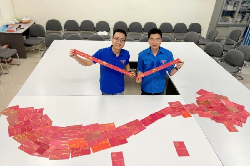 Trao giọt máu hồng, sẻ chia sự sống