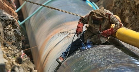 Iraq đa dạng tuyến đường xuất khẩu dầu mới qua Oman