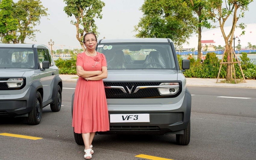 Xanh SM trao tặng 34 chiếc VinFast VF 3 cho khách hàng và tài xế: Đồng hành lan tỏa lối sống xanh tới cộng đồng