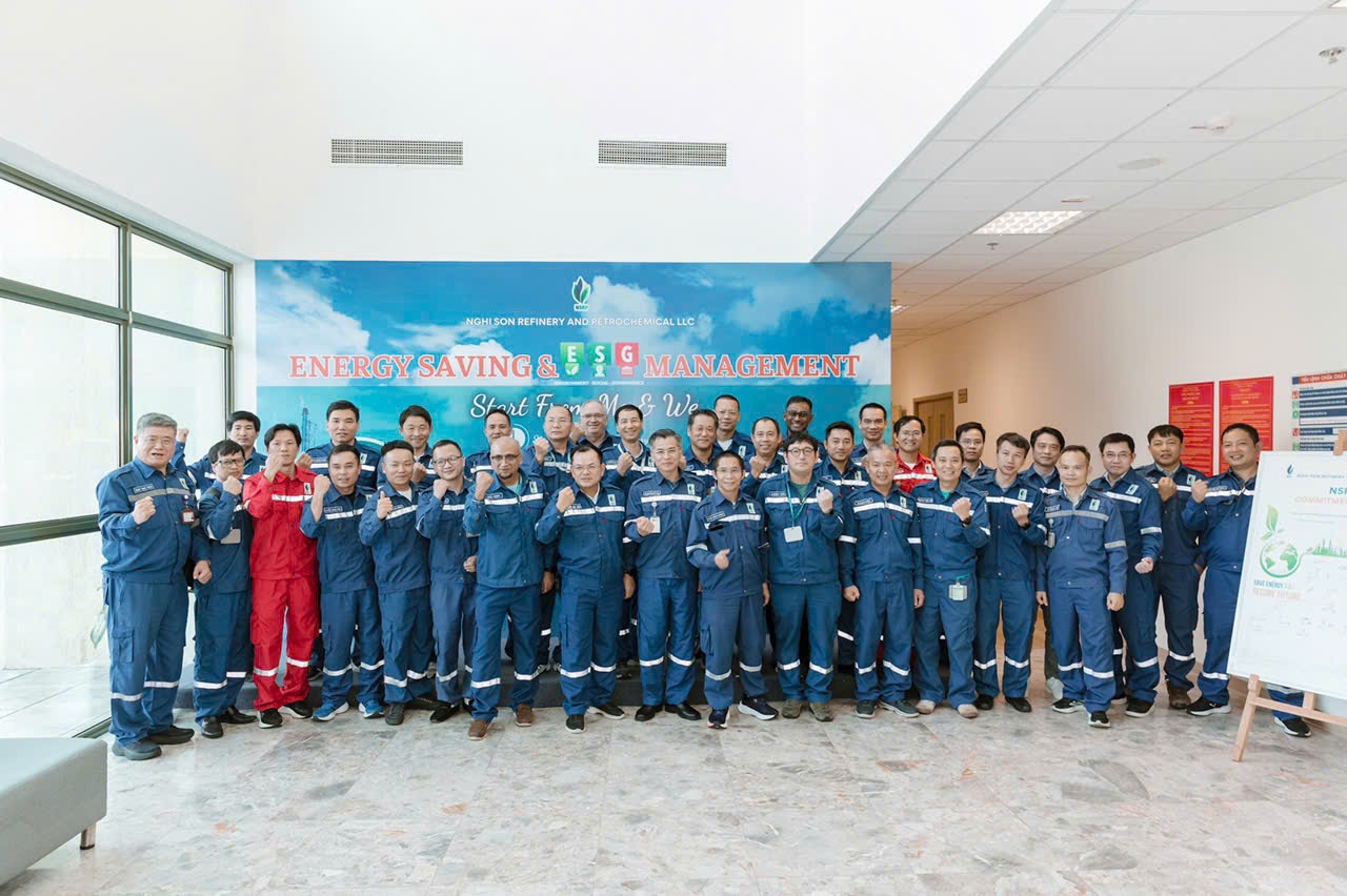 Hành trình bền vững: NSRP thúc đẩy tiết kiệm năng lượng và cam kết ESG Hành trình bền vững: NSRP thúc đẩy tiết kiệm năng lượng và cam kết ESG