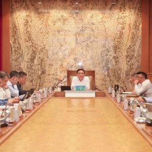 Petrovietnam phấn đấu vượt chỉ tiêu tăng trưởng, lập thành tích chào mừng kỷ niệm 50 năm thành lập