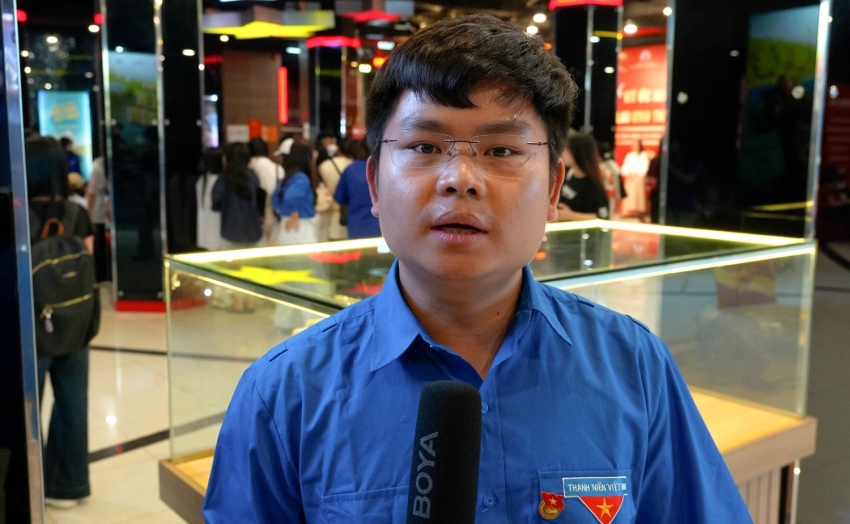 Đoàn Thanh niên Petrovietnam sinh hoạt chính trị qua bộ phim “Mưa đỏ”