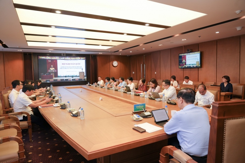 Tập huấn ứng dụng AI cho đội ngũ cán bộ làm công tác xây dựng Đảng tại Petrovietnam Tập huấn ứng dụng AI cho đội ngũ cán bộ làm công tác xây dựng Đảng tại Petrovietnam