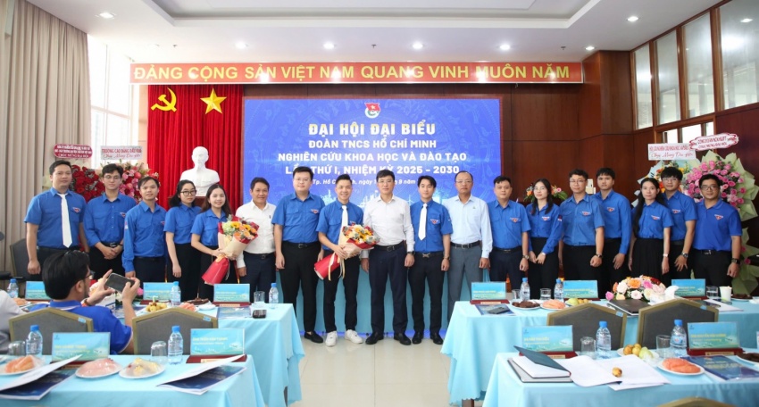 Đoàn Cơ sở NCKH&ĐT tổ chức thành công Đại hội Đại biểu lần thứ I, nhiệm kỳ 2025-2030 Đoàn cơ sở NCKH&ĐT tổ chức thành công Đại hội đại biểu lần thứ I, nhiệm kỳ 2025-2030
