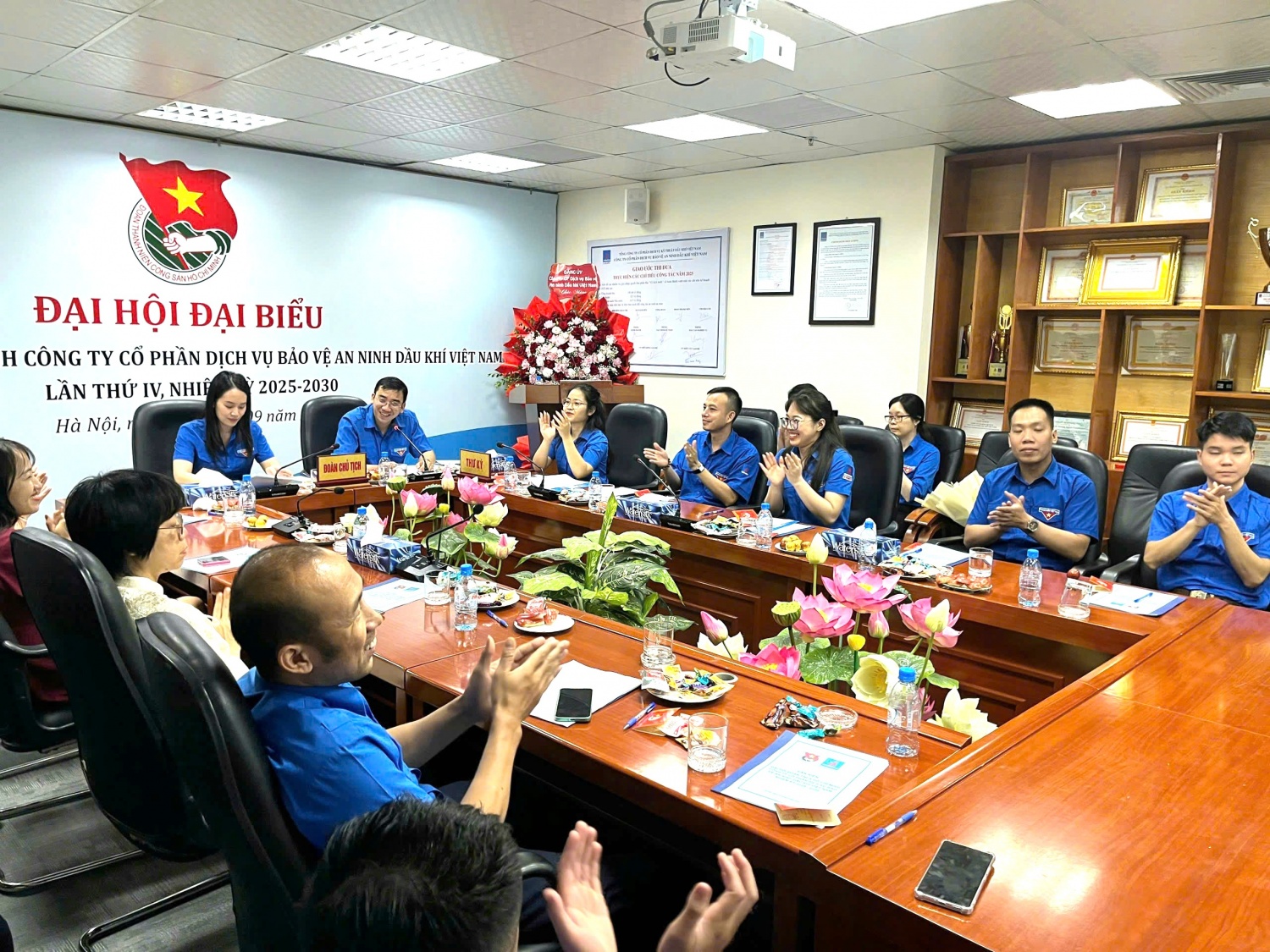 Đoàn Thanh niên PV Security: Trái tim nhiệt huyết, tinh thần vững vàng Đoàn Thanh niên PV Security: Trái tim nhiệt huyết, tinh thần vững vàng