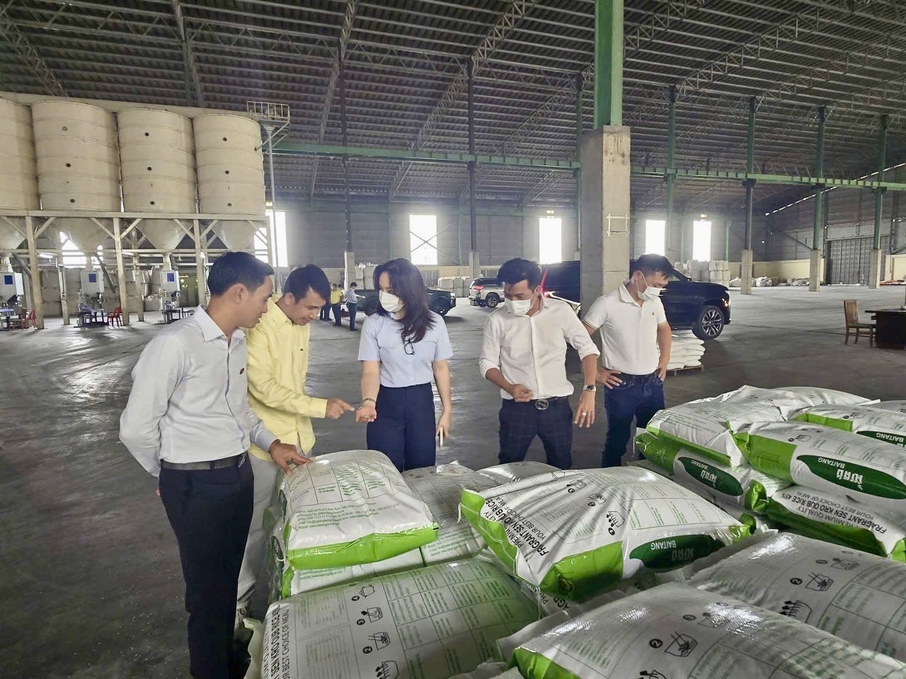 PVCFC tăng tốc mở rộng thị phần tại Campuchia, cùng nông dân nâng giá trị hạt gạo